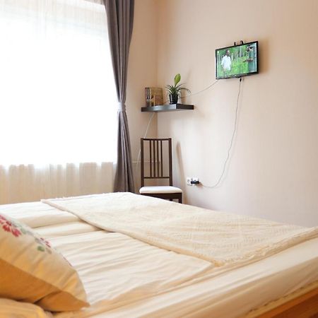 Grape&Wine Guesthouse Eger Exterior foto